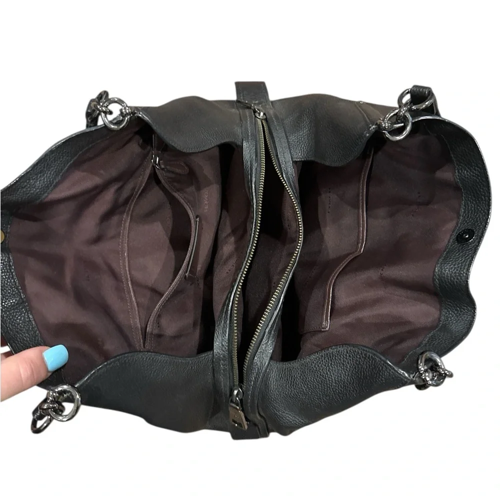 Coach Elegant Black Leather Tote Bag - Picture 6 of 7